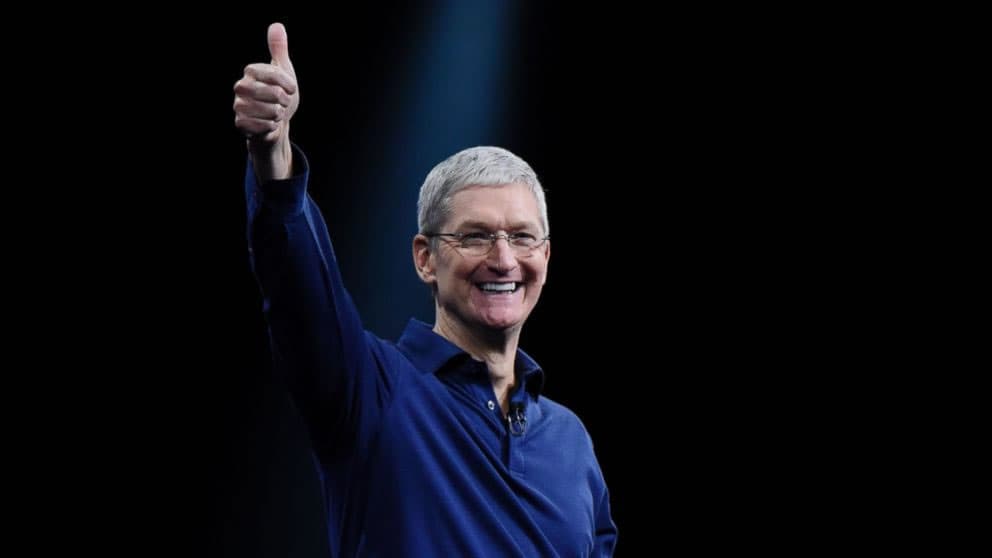 Apple é a primeira empresa no mundo a valer 2 biliões de dólares