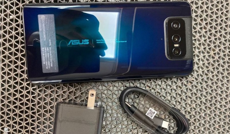 Possível imagem do Asus ZenFone 7 confirma a câmara tripla giratória