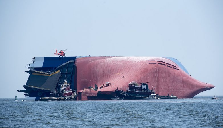 4.200 carros Hyundai estão presos a bordo de um navio desde 2019