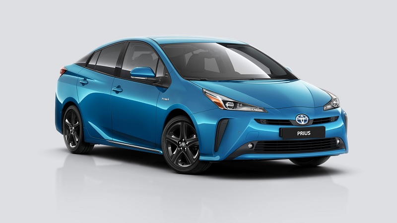 Toyota vai ter carros elétricos com baterias que carregam em 15 minutos