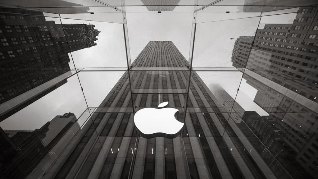 Tim Cook realiza segundo stock split desde que é CEO da Apple