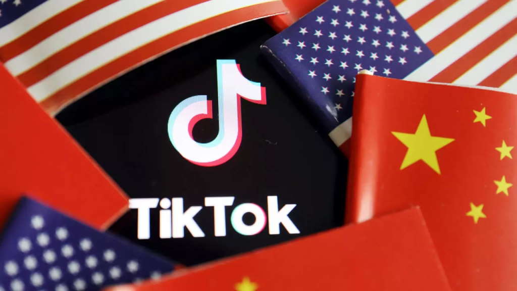Donald Trump ordenou aos donos do TikTok que vendam os seus ativos nos EUA