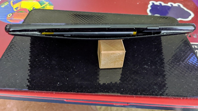 Google Pixel 3 e Pixel 3 XL apresentam problemas de bateria inchada
