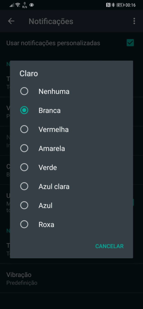 WhatsApp mensagens escreve smartphone toque
