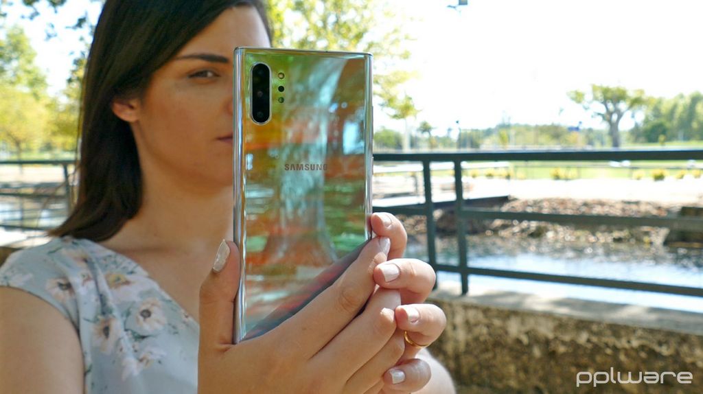 Google considera que filtros de beleza nas câmaras são maus para a saúde mental