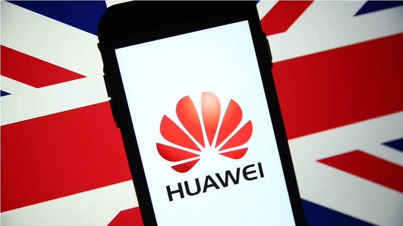 Reino Unido proíbe instalação de equipamentos 5G da Huawei após setembro de 2021