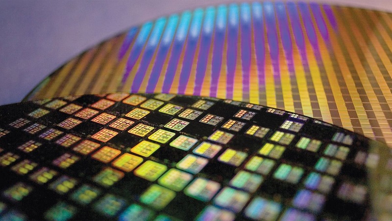 Google e governo dos EUA criam parceria para produzir chips de código aberto