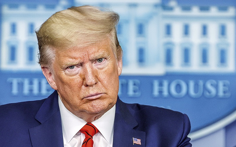 Donald Trump está a processar o Facebook, Twitter e Google, além dos respetivos CEOs