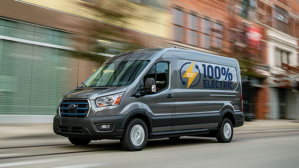Ford E-Transit 100% elétrica chega à Europa na primavera de 2022