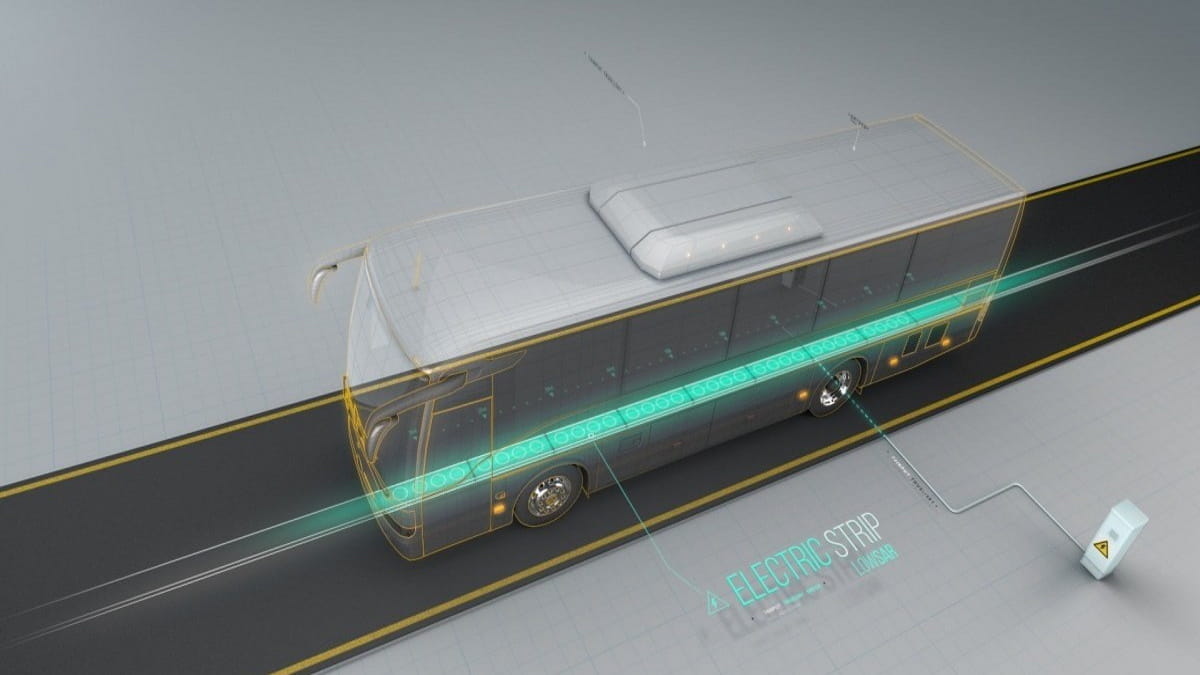 Primeira estrada que carrega os veículos elétricos enquanto circulam