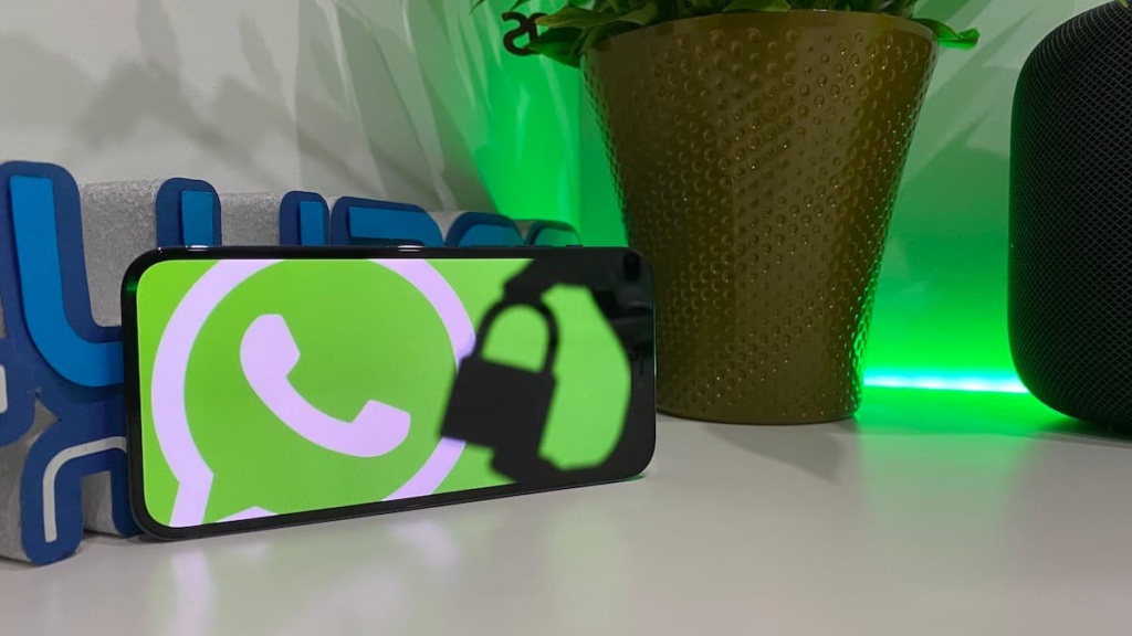 WhatsApp tem uma falha de segurança que pode revelar muito sobre o utilizador
