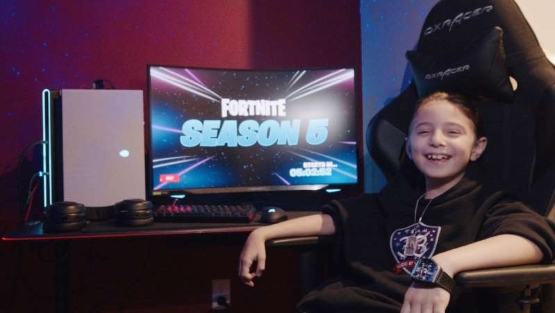 Criança de 8 anos é contratada para equipa do Fortnite por 33 mil dólares