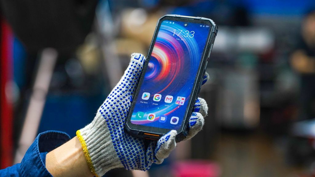Procura um smartphone “todo-terreno” de topo? Conheça o Oukitel WP10 5G