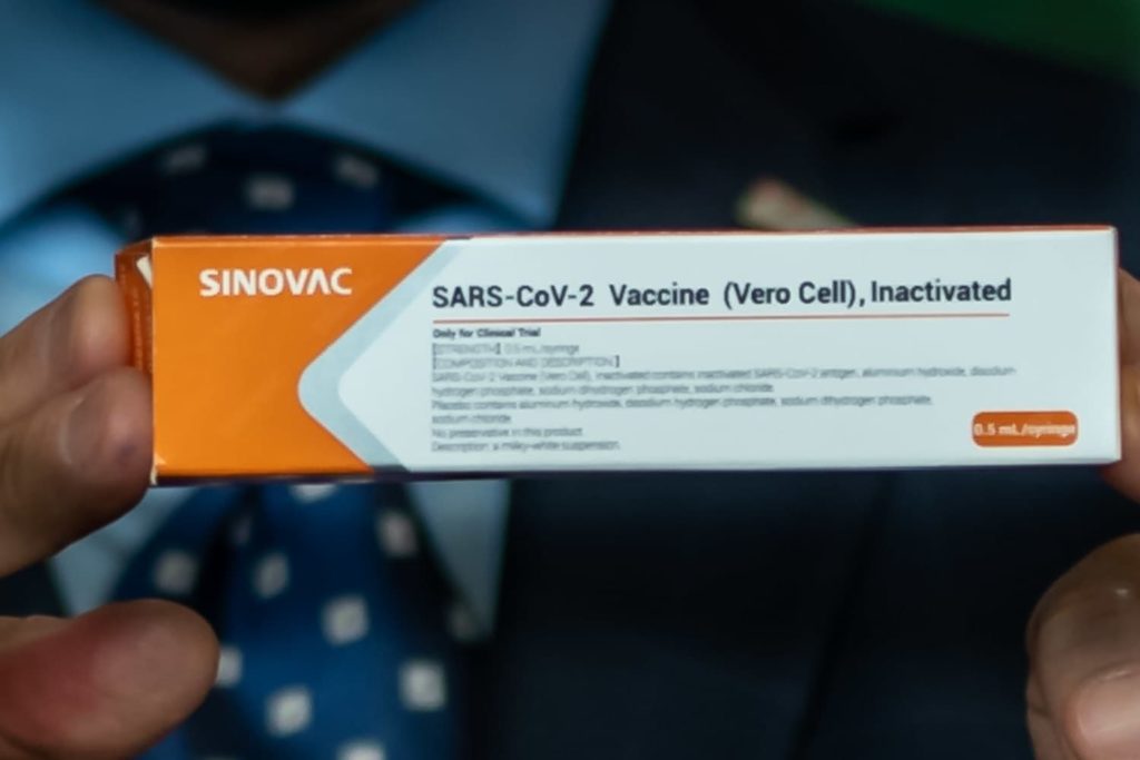 COVID-19: Vacina chinesa alcança os 91,25% de eficácia