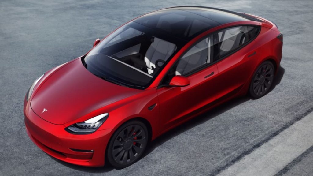 Tesla baixa o preço do Model 3 para os 39.990 euros na Alemanha