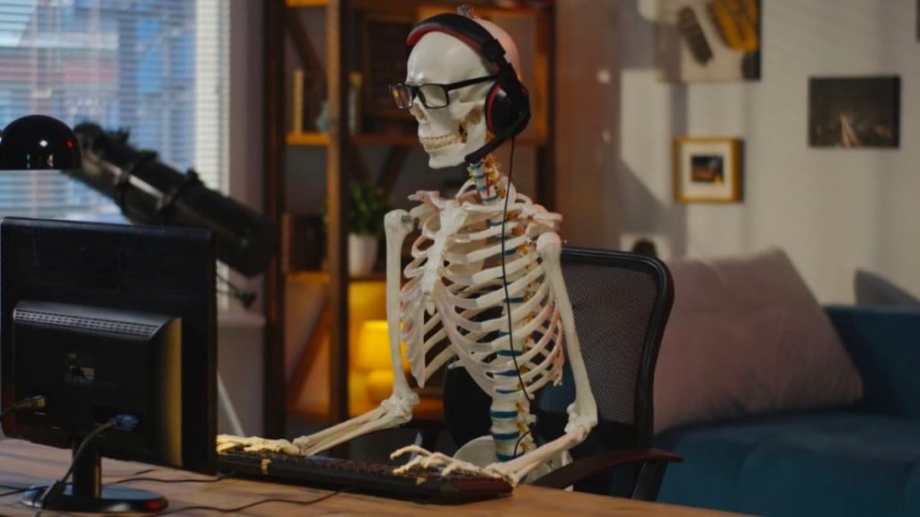 Microsoft patenteia um chatbot que permitirá conversas com pessoas que já morreram