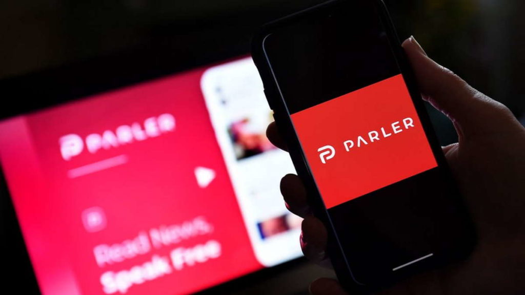 Parler: Rede preferida de apoiantes de Trump removida da Play Store e alertada pela Apple