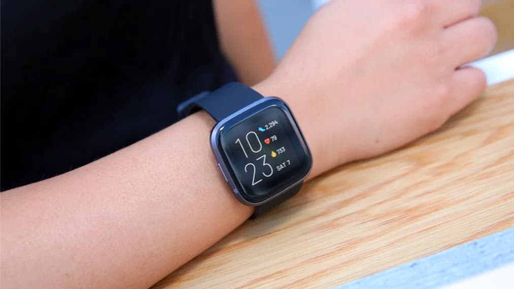 COVID-19: NASA usará smartwatches Fitbit para ajudar a evitar a doença nos astronautas