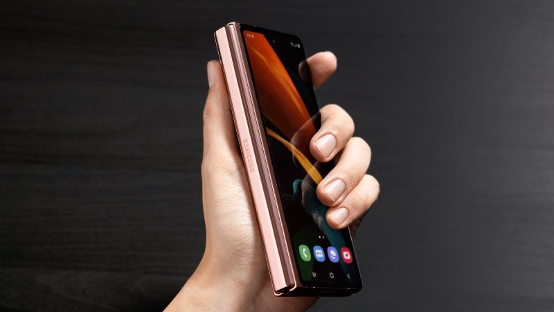 Samsung regista a marca Galaxy Z e deve lançar três dobráveis em 2021