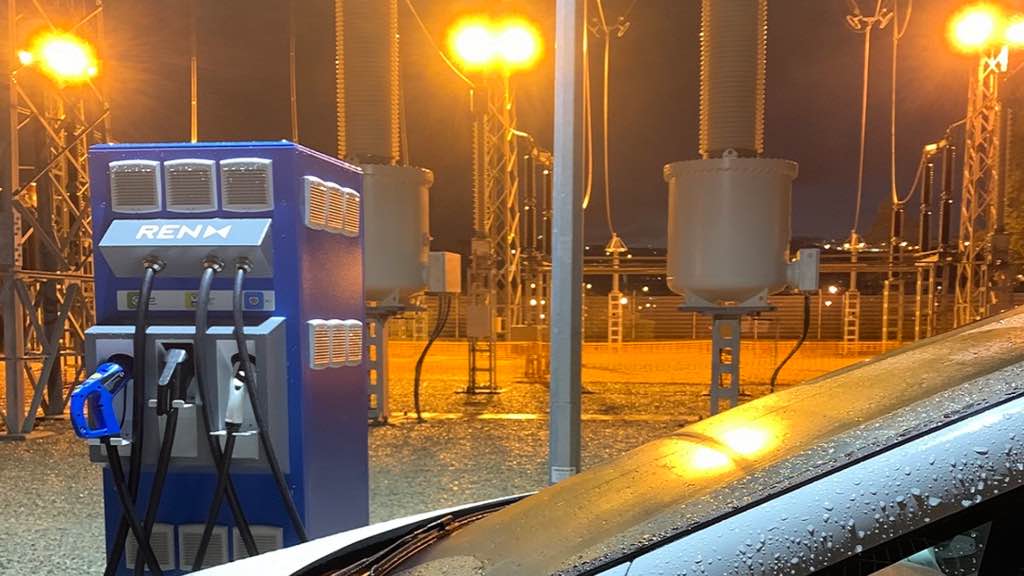 REN cria solução inovadora que permite carregar carros elétricos