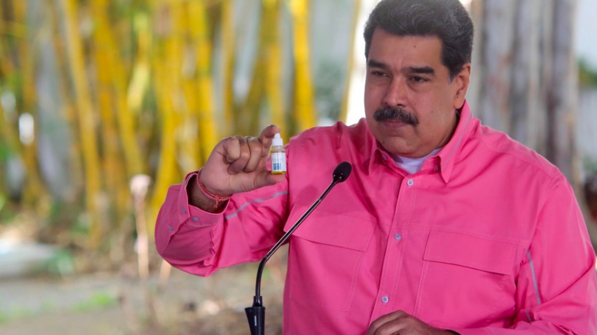 Facebook bloqueia Nicolás Maduro por partilha de notícias falsas sobre o coronavírus
