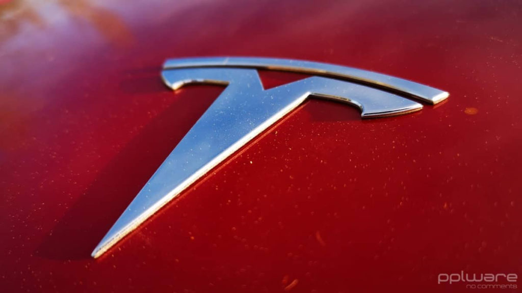 Tesla termina o seu programa de referência para QUASE tudo