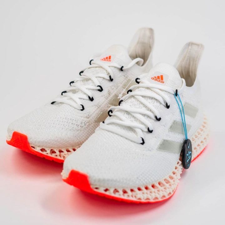 Imagem das sapatilhas Adidas 4DFWD