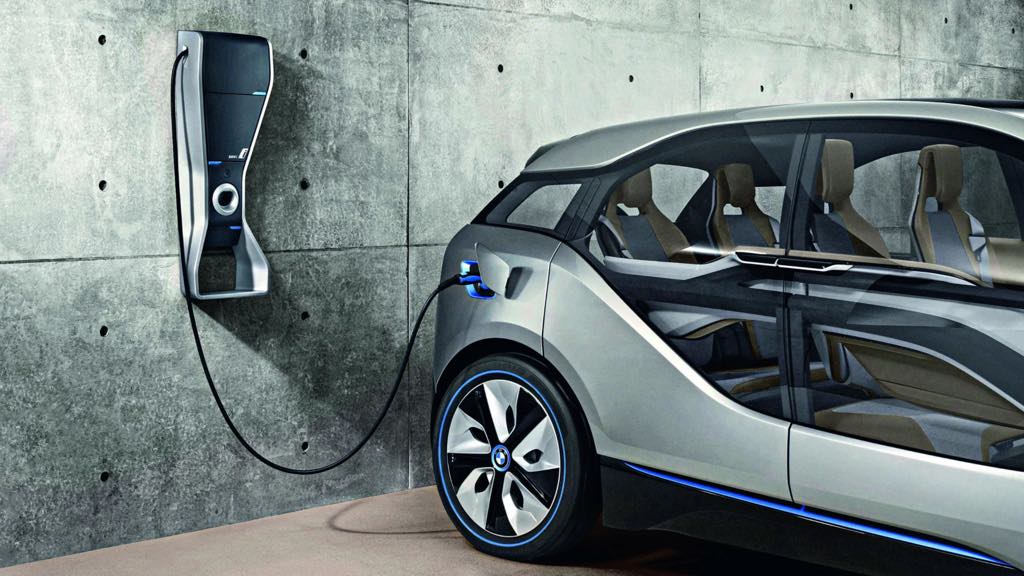 4 milhões de euros para apoio à compra de veículos elétricos