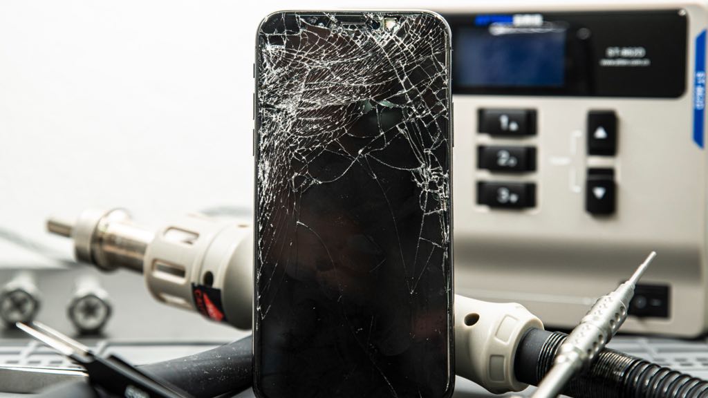 Ecrã do iPhone partido? Não, obrigado! Saiba o que fazer…