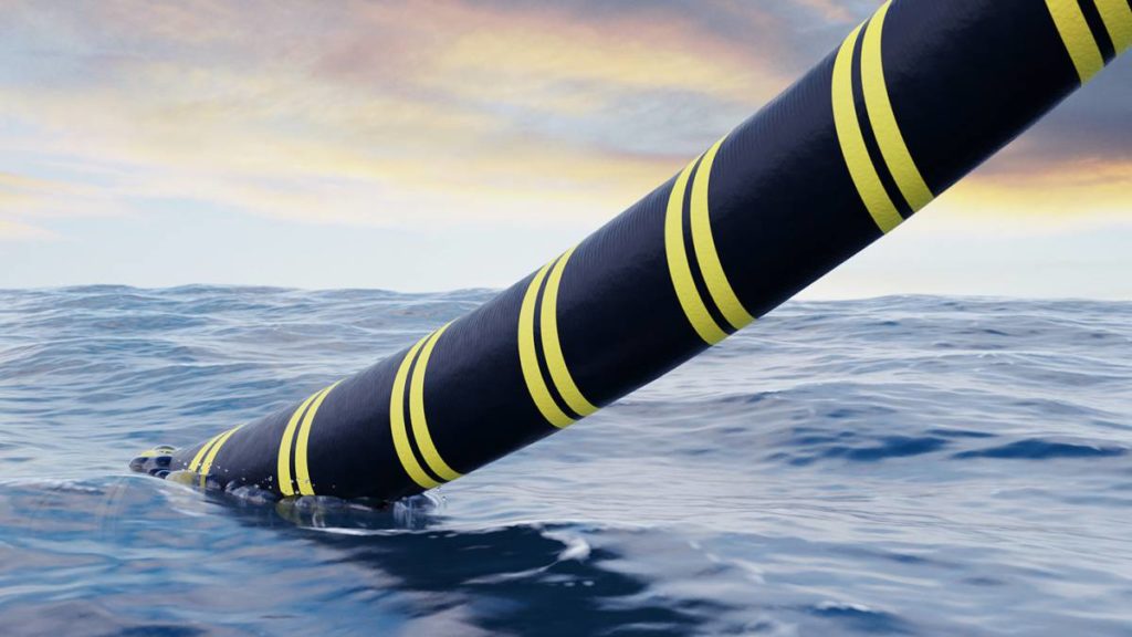 Cabos submarinos com impacto até 500 milhões euros para Portugal