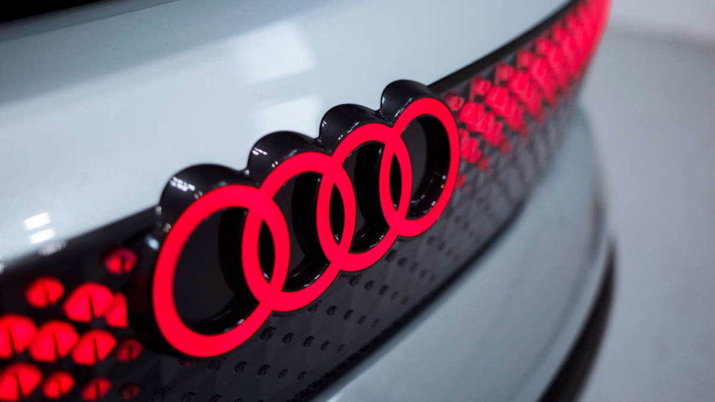 Mais uma marca a tomar uma posição! Audi só vai produzir carros elétricos em 2026