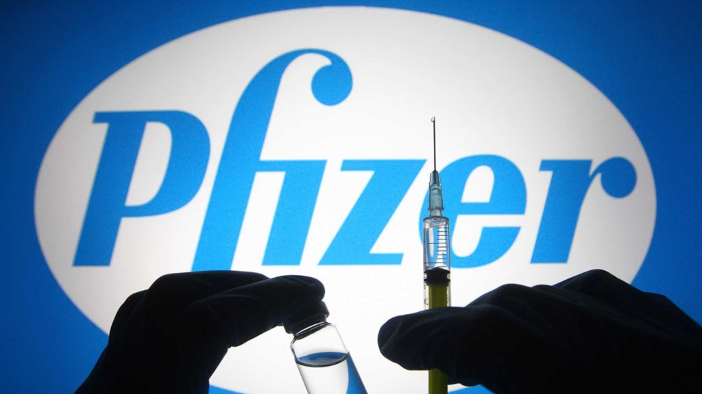 Pfizer: Eficácia da vacina cai ligeiramente ao fim de seis meses