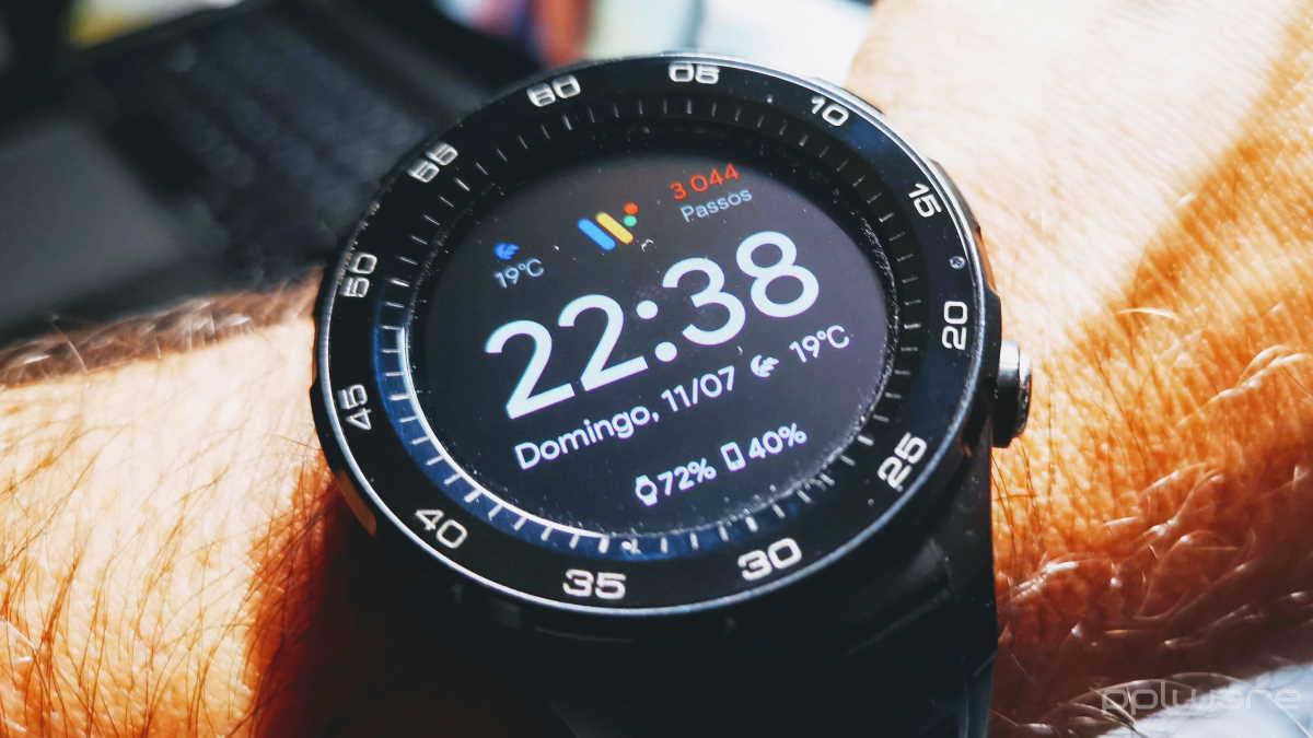 Google aliou-se à Vodafone para conseguir poupar bateria nos smartwatches com Wear OS