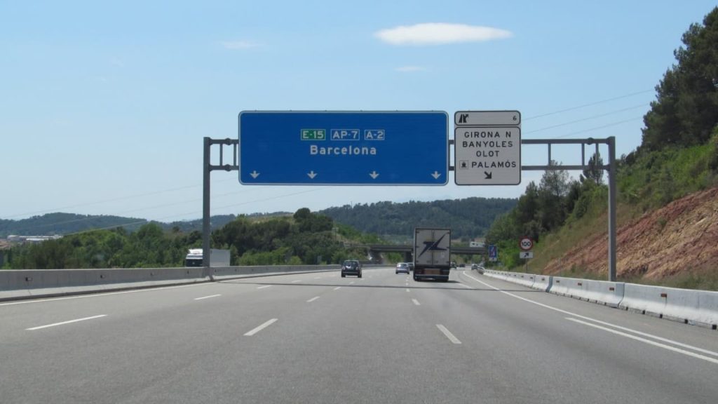 Espanha: 500 km de autoestradas com portagens pagas passam a ser gratuitas