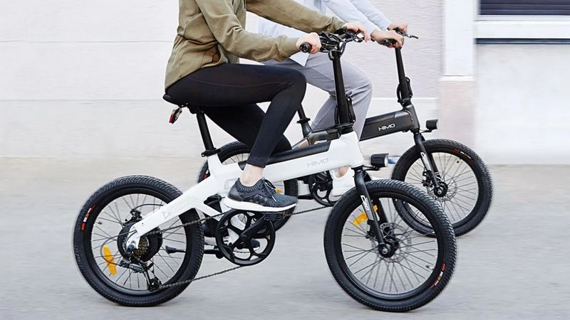 Bicicleta elétrica Himo C20 com autonomia para 80km, disponível por menos de 600€
