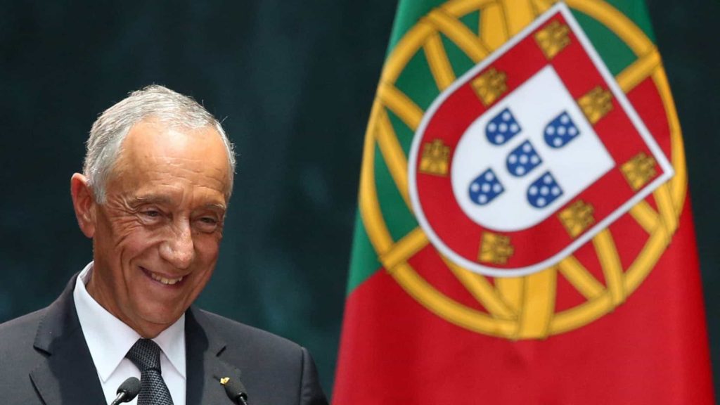 Artigo 17º: Acesso a emails por juízes? Marcelo pede fiscalização à lei