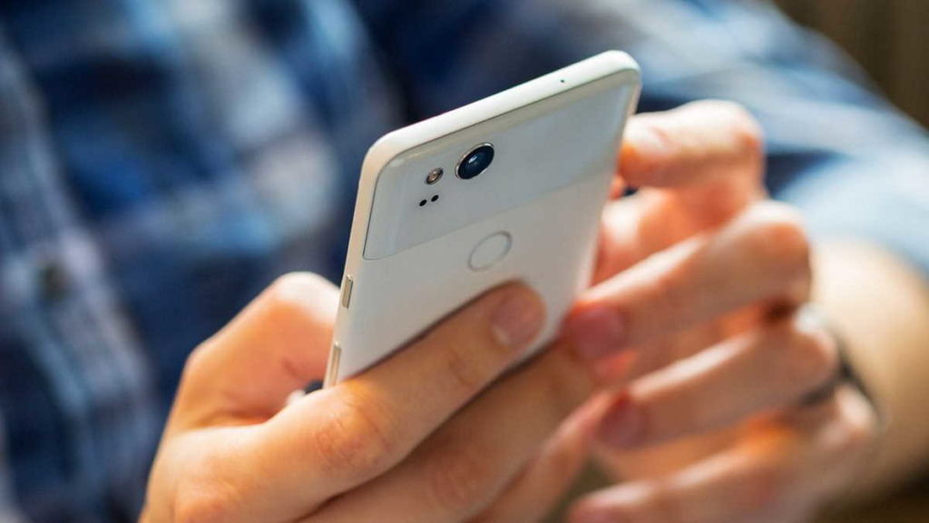 Dica: Farto de chamadas chatas no telefone? Saiba como bloquear contactos no Android