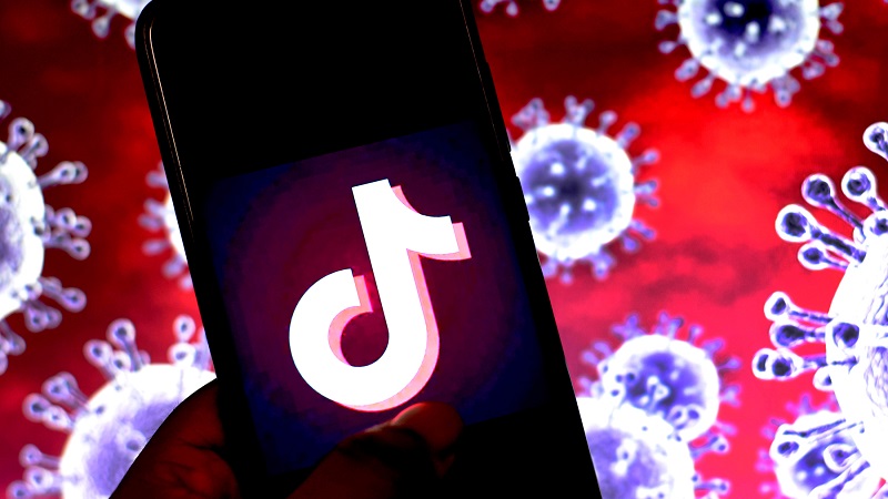TikTok é acusado de divulgar notícias falsas sobre a COVID-19