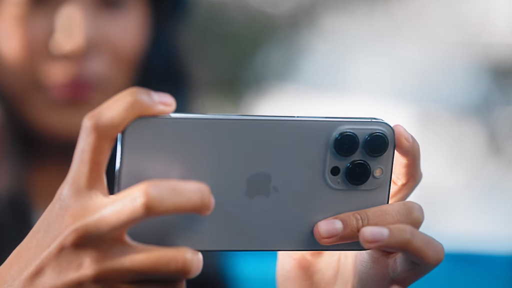 DxOMark: Fotografia do iPhone 13 bate modelo anterior, mas fica longe da concorrência