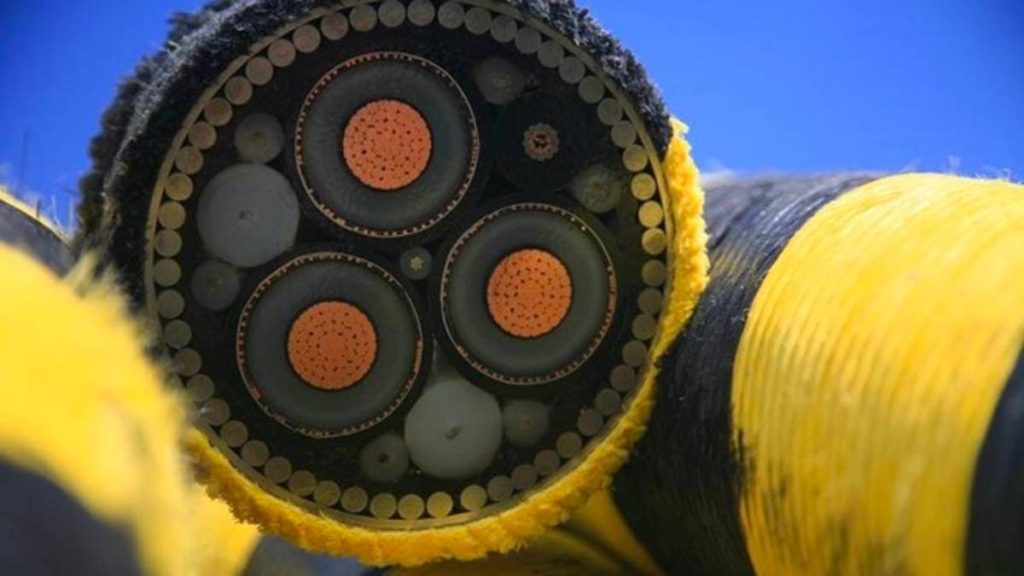 Cabo submarino entre Portugal e Brasil já está em pleno funcionamento