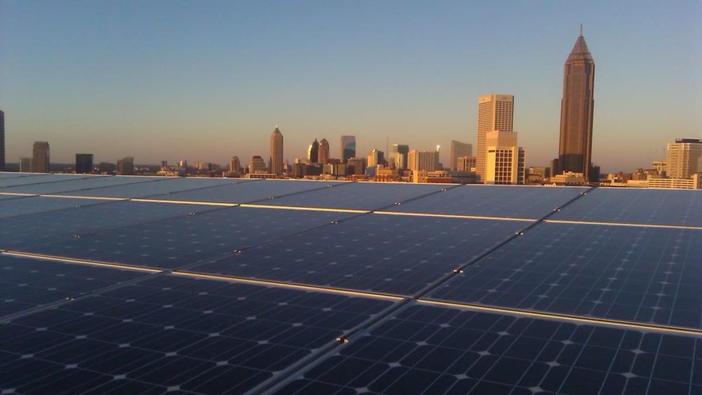 Novo tipo de células solares poderá gerar eletricidade à noite