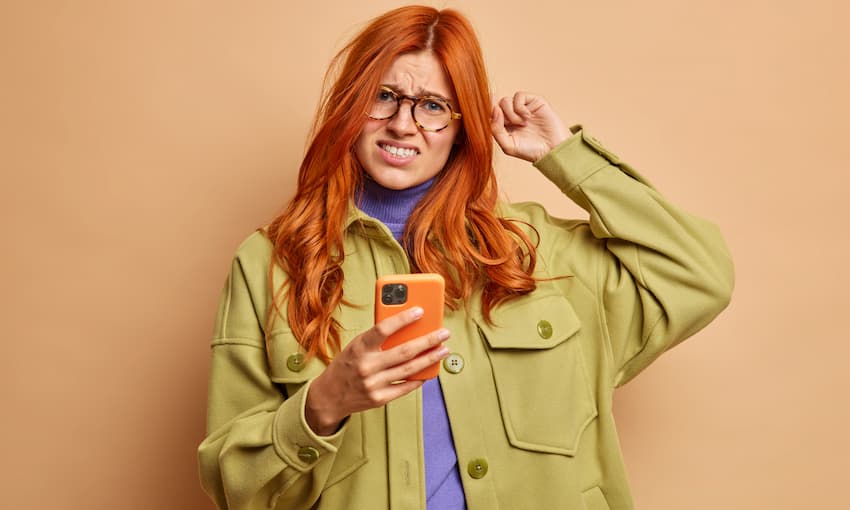 Como corrigir problemas relacionados com a atualização do iOS 15
