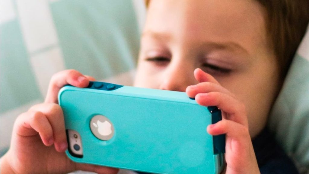 Apple está a desenvolver tecnologias para a câmara do iPhone detetar autismo infantil