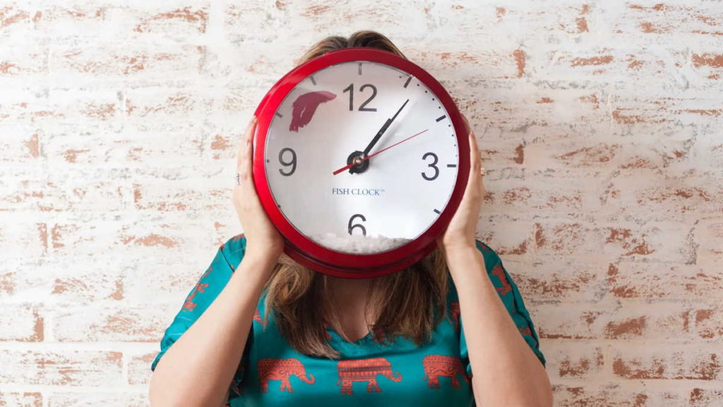 Atenção à hora: O que vai mudar na madrugada de domingo (26)
