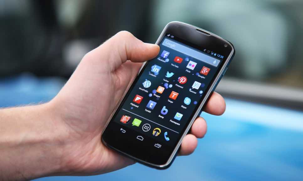 NOS oferece até 600 euros pelo seu smartphone usado