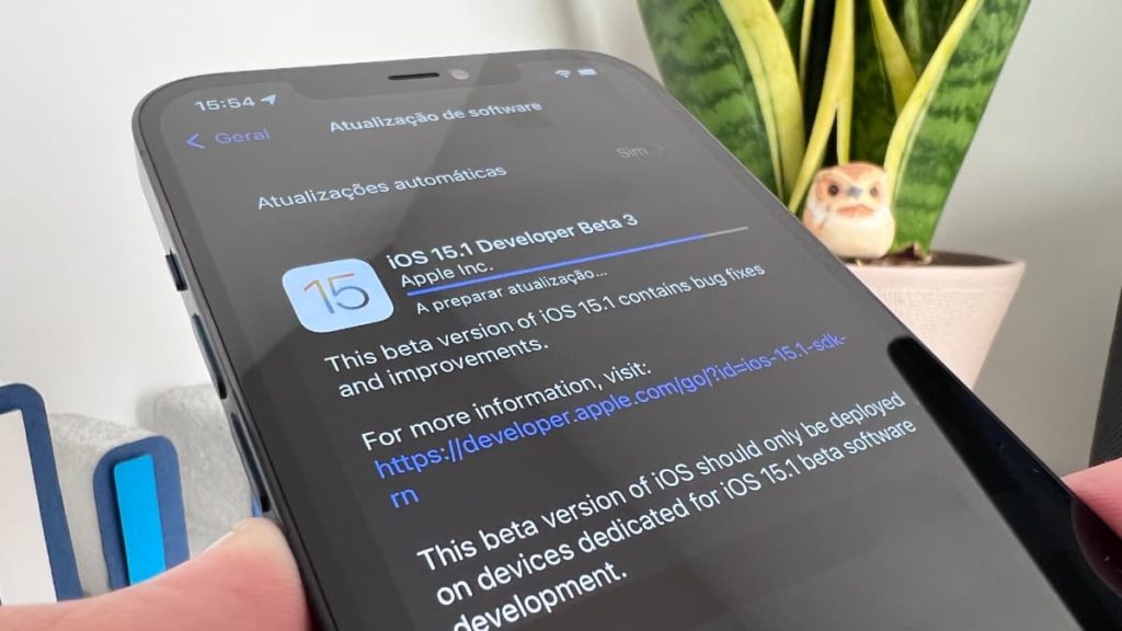 Apple lança iOS 15.1 beta 3: que novidades traz?