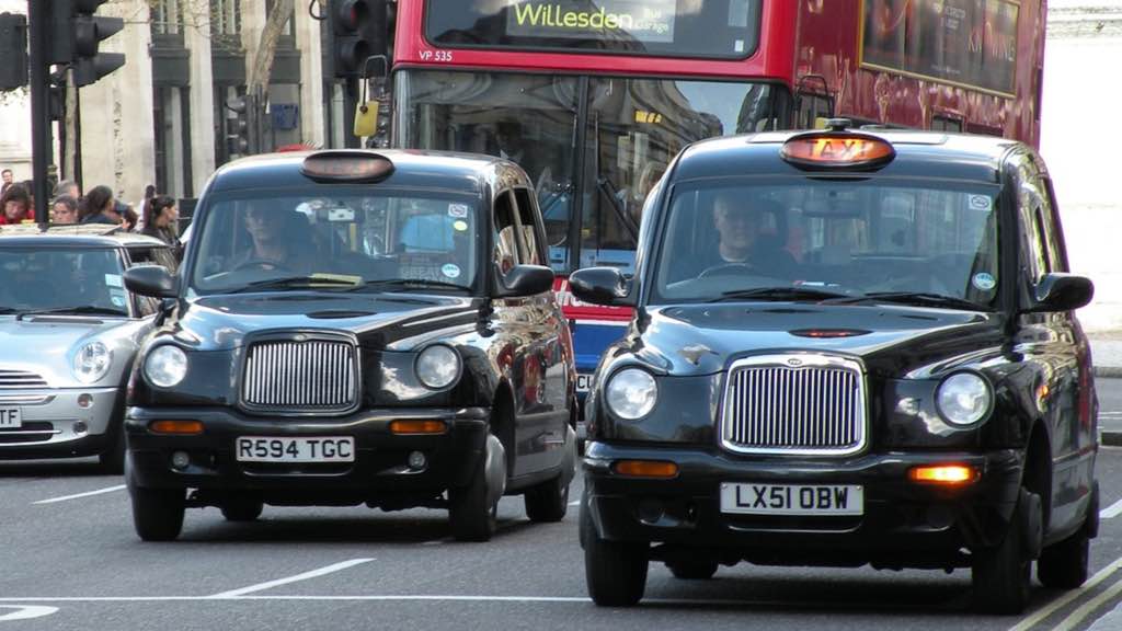 Londres vai limitar velocidade para 24 km/h já em 2022