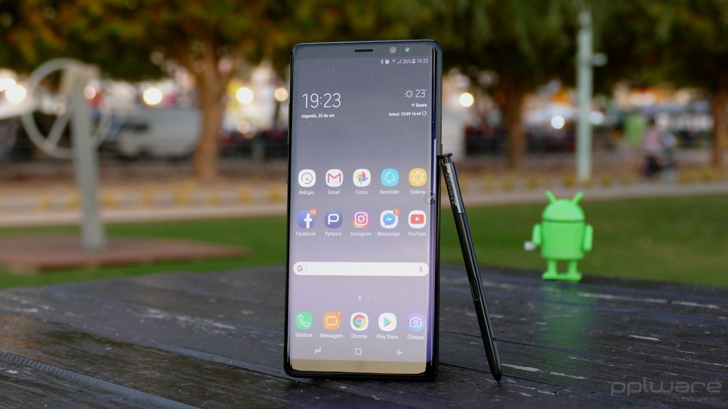 Tem este smartphone Samsung? Acabaram-se as atualizações