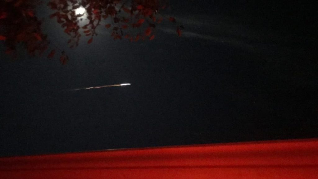 Satélite espião russo falhou a missão e caiu na Terra numa bola de fogo (vídeo)