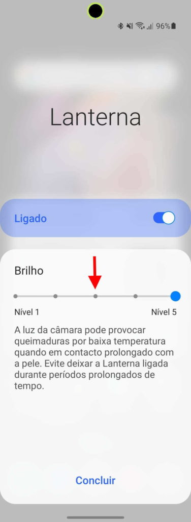 lanterna Samsung One UI luz smartphones